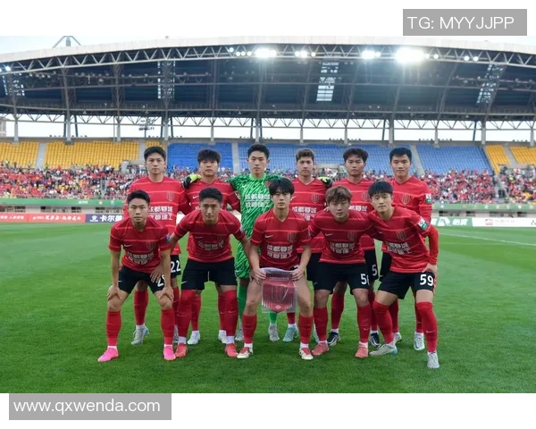 足球跨省收购新趋势探讨如何推动地方俱乐部发展与联赛竞争力提升